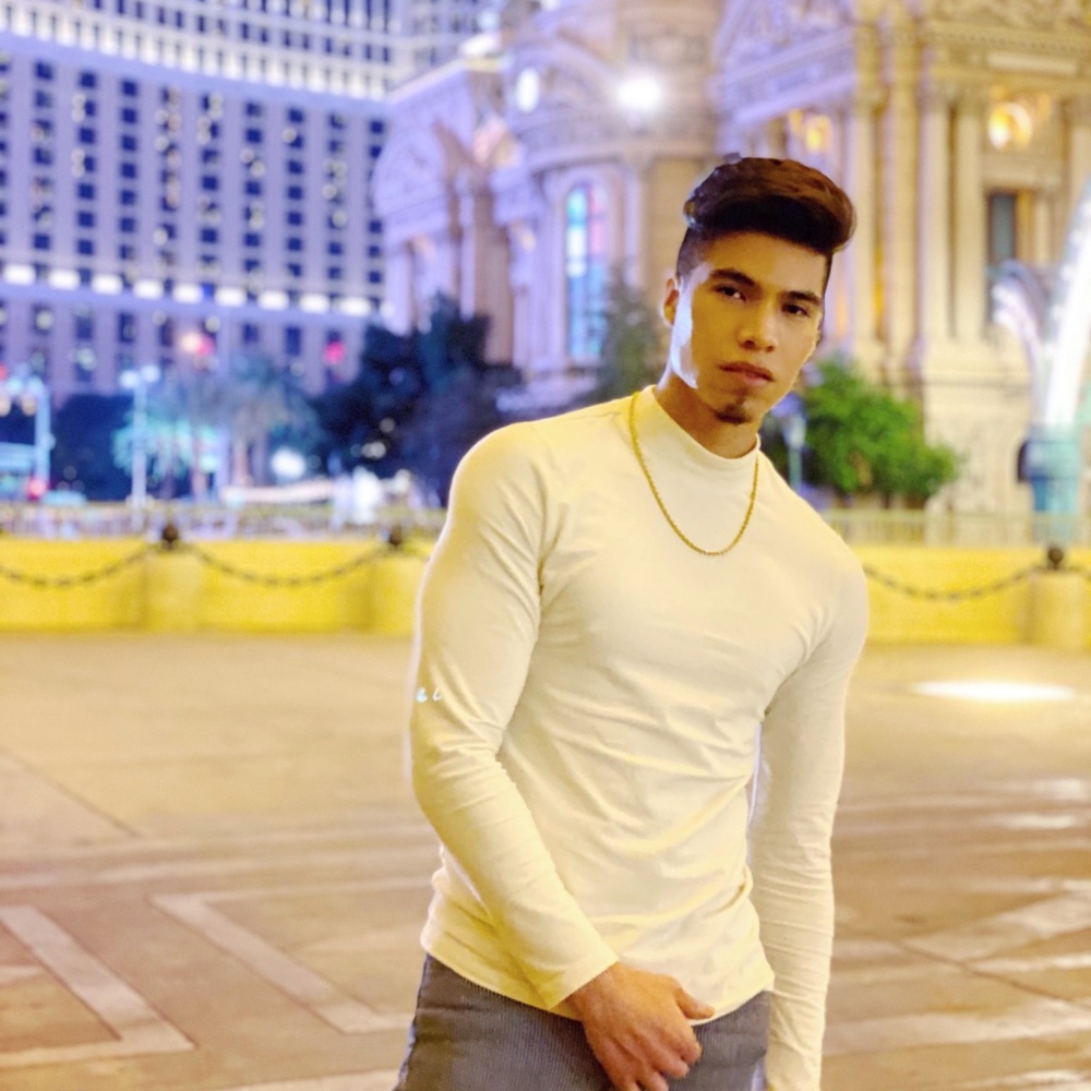 Meet your Posher, Joel alexis